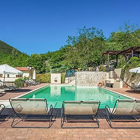 2 Bedroom Cozy In Apartment *